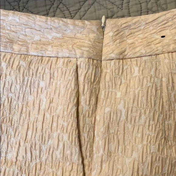 Shorts - Picture 4 of 5